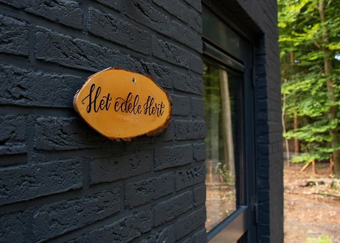 Woudstee 아파트 *