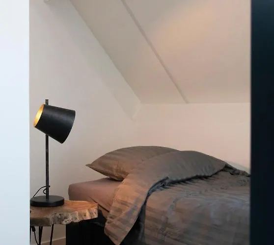 Woudstee * 피어하우튼